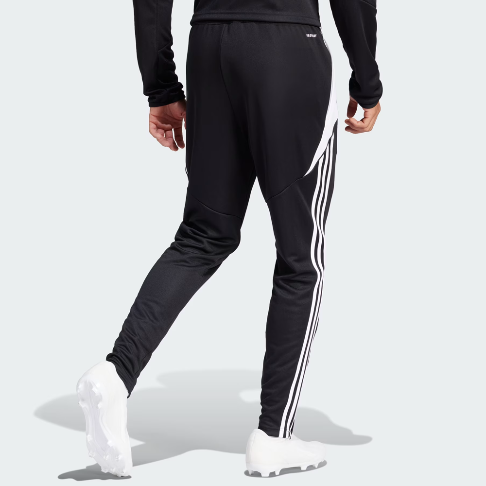 PANTALÓN DE PASEO JUGADOR ADULTO 24/25